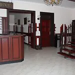Karikas 3*