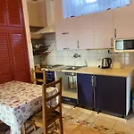 Karikas Hotel