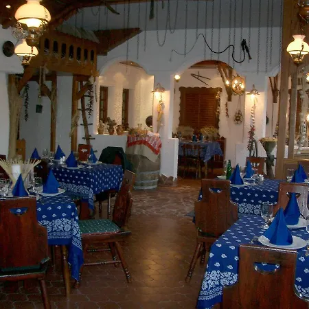 Karikas Hotel 3*