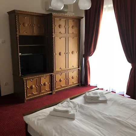 Karikas Hotel