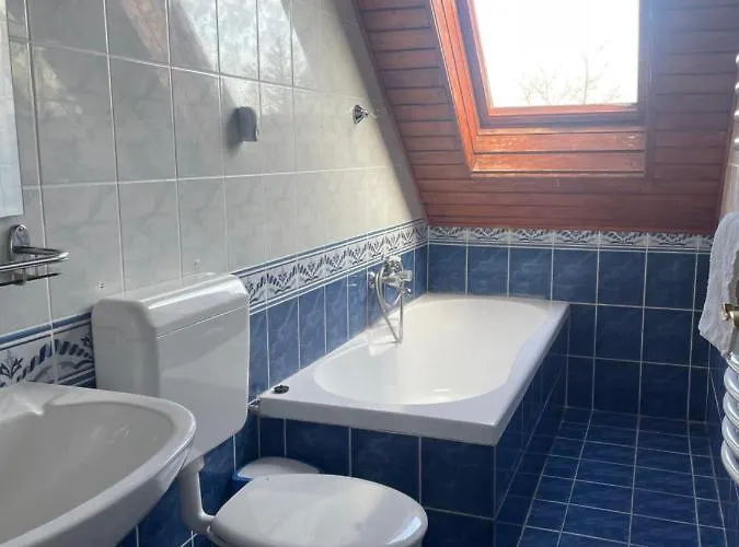 Karikas Hotel 3*